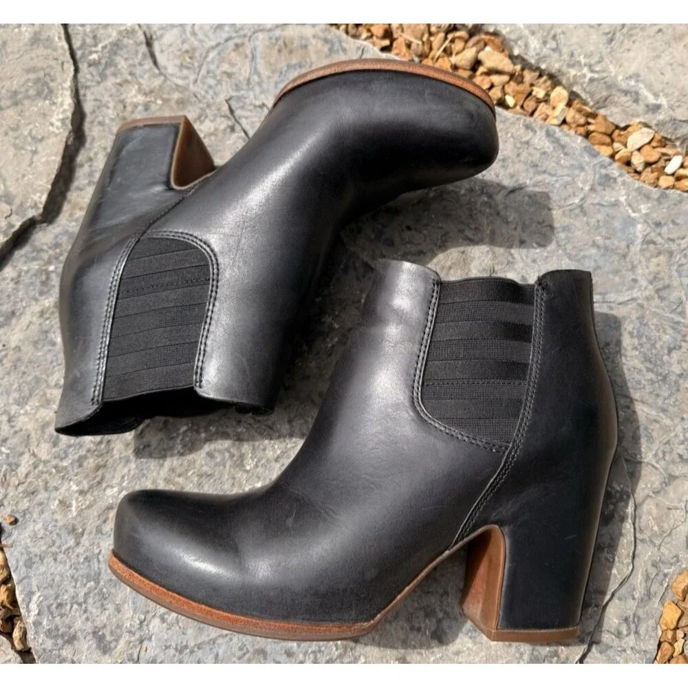 Kork Ease Shirome Chelsea Bootie Women Size 7.5 M Black Leather Ankle Boot
